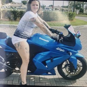 Meet your Posher, Desiree